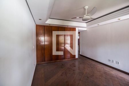 Casa de condomínio à venda com 650m², 4 quartos e 4 vagasSuíte 3