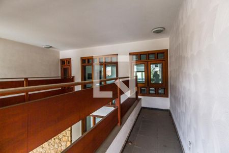 Casa de condomínio à venda com 650m², 4 quartos e 4 vagasVaranda