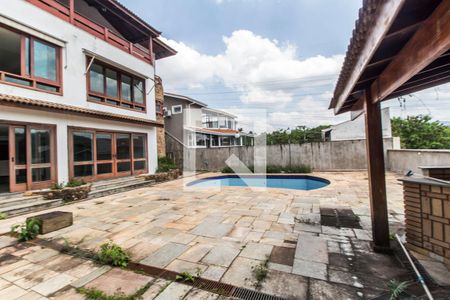 Casa de condomínio à venda com 650m², 4 quartos e 4 vagasPiscina