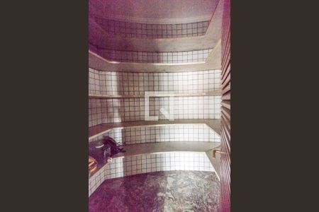 Casa de condomínio à venda com 650m², 4 quartos e 4 vagasDespensa