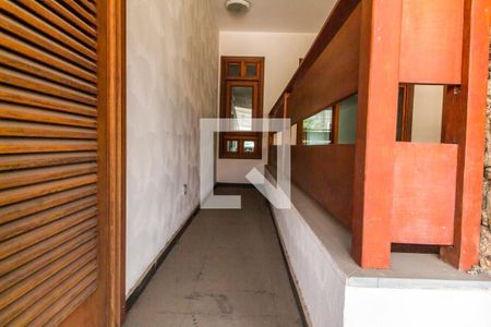 Casa de condomínio à venda com 650m², 4 quartos e 4 vagasVaranda