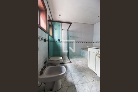 Casa de condomínio à venda com 650m², 4 quartos e 4 vagasBanheiro da Suíte 1