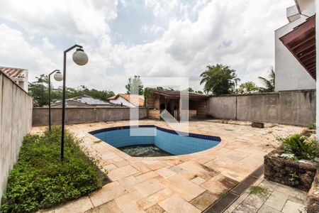 Casa de condomínio à venda com 650m², 4 quartos e 4 vagasPiscina