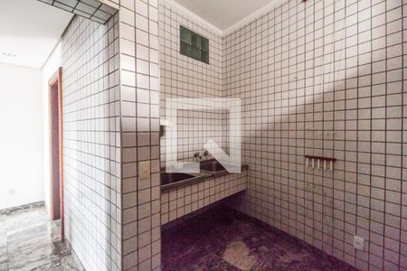 Casa de condomínio à venda com 650m², 4 quartos e 4 vagasÁrea de Serviço