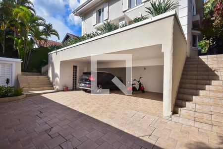 Casa à venda com 589m², 4 quartos e 6 vagasGaragem