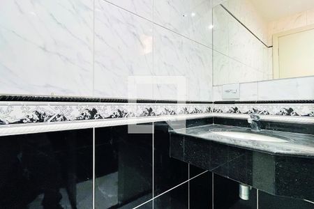 Apartamento à venda com 287m², 3 quartos e 2 vagasBanheiro 2