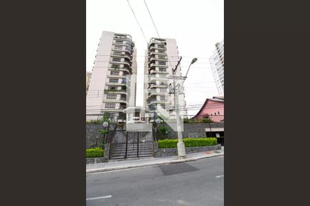 Apartamento à venda com 287m², 3 quartos e 2 vagasFachada e portaria