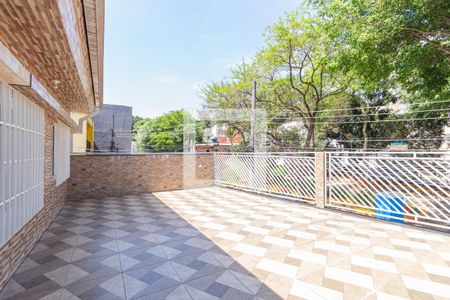 Casa à venda com 280m², 3 quartos e 4 vagas Casa à venda com 280m², 3 quartos e 4 vagasQuintal