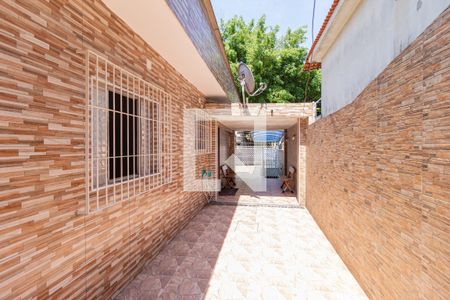Casa à venda com 280m², 3 quartos e 4 vagas Casa à venda com 280m², 3 quartos e 4 vagasQuintal