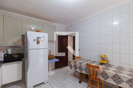 Casa à venda com 280m², 3 quartos e 4 vagas Casa à venda com 280m², 3 quartos e 4 vagasCozinha