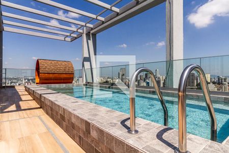 Apartamento à venda com 23m², 1 quarto e sem vagaÁrea comum - Piscina