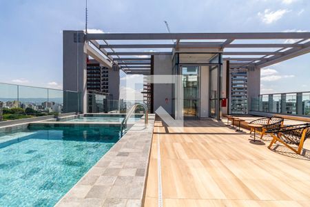 Apartamento à venda com 23m², 1 quarto e sem vagaÁrea comum - Piscina