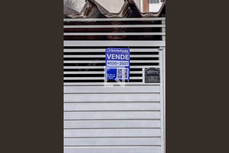 Casa à venda com 120m², 2 quartos e 2 vagas Casa à venda com 120m², 2 quartos e 2 vagasPlaca Banner Instalada na Fachada