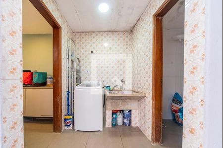 Casa à venda com 120m², 2 quartos e 2 vagas Casa à venda com 120m², 2 quartos e 2 vagasÁrea de Serviço