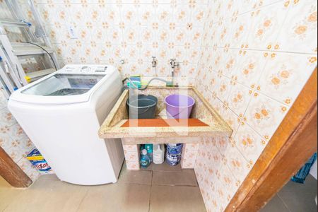 Casa à venda com 120m², 2 quartos e 2 vagas Casa à venda com 120m², 2 quartos e 2 vagasÁrea de Serviço