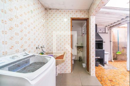 Casa à venda com 120m², 2 quartos e 2 vagas Casa à venda com 120m², 2 quartos e 2 vagasÁrea de Serviço