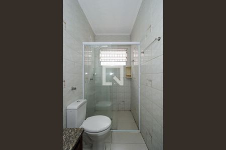 Casa para alugar com 100m², 3 quartos e 1 vaga Casa para alugar com 100m², 3 quartos e 1 vagaBanheiro da Suíte 1