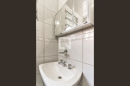 Apartamento à venda com 144m², 3 quartos e 1 vaga Apartamento à venda com 144m², 3 quartos e 1 vagaBanheiro da Suíte