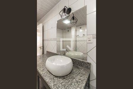 Apartamento à venda com 144m², 3 quartos e 1 vaga Apartamento à venda com 144m², 3 quartos e 1 vagaBanheiro Social