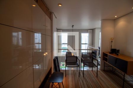 Apartamento à venda com 155m², 2 quartos e 2 vagas Apartamento à venda com 155m², 2 quartos e 2 vagasSala Intima