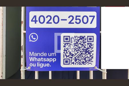 Casa à venda com 204m², 2 quartos e 2 vagasPlaquinha