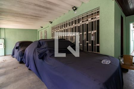 Casa à venda com 204m², 2 quartos e 2 vagasGaragem