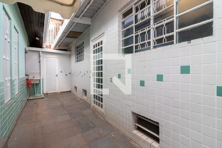 Casa à venda com 204m², 2 quartos e 2 vagasÁrea de Serviço