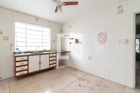 Casa à venda com 204m², 2 quartos e 2 vagasCozinha