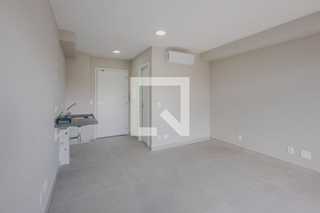 Quarto de kitnet/studio para alugar com 1 quarto, 25m² em Pinheiros, São Paulo