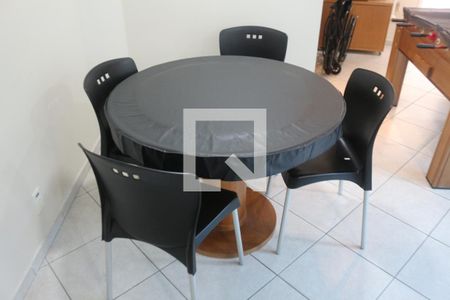 Apartamento para alugar com 75m², 2 quartos e 1 vagaÁrea comum