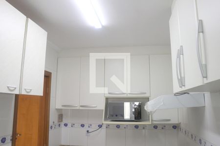 Apartamento para alugar com 75m², 2 quartos e 1 vaga Apartamento para alugar com 75m², 2 quartos e 1 vagaCozinha