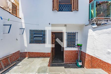 Casa de condomínio para alugar com 130m², 2 quartos e 1 vaga Casa de condomínio para alugar com 130m², 2 quartos e 1 vagaQuintal