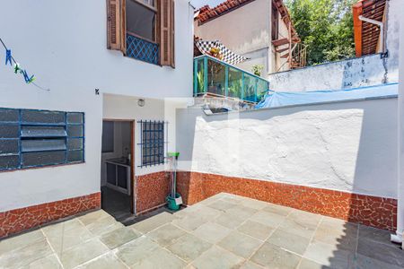 Casa de condomínio para alugar com 130m², 2 quartos e 1 vaga Casa de condomínio para alugar com 130m², 2 quartos e 1 vagaQuintal