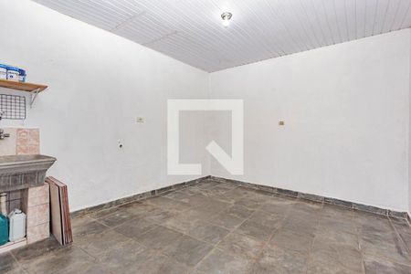 Casa de condomínio para alugar com 130m², 2 quartos e 1 vaga Casa de condomínio para alugar com 130m², 2 quartos e 1 vagaÁrea de Serviço