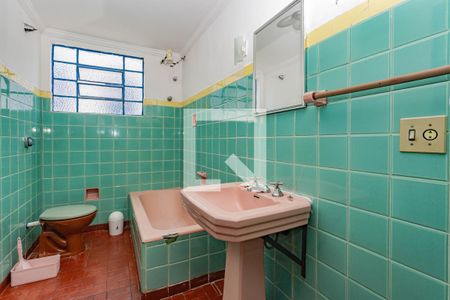 Casa de condomínio para alugar com 130m², 2 quartos e 1 vaga Casa de condomínio para alugar com 130m², 2 quartos e 1 vagaBanheiro