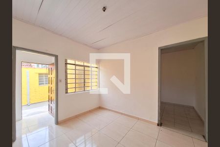 Sala de casa para alugar com 3 quartos, 80m² em Vila Isolina Mazzei, São Paulo
