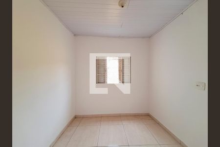 Quarto 2 de casa para alugar com 3 quartos, 80m² em Vila Isolina Mazzei, São Paulo