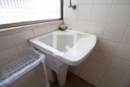 Apartamento para alugar com 60m², 1 quarto e 1 vagaÁrea de serviço