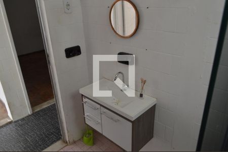 Casa de condomínio à venda com 93m², 2 quartos e 1 vagaBanheiro 