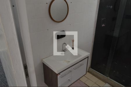 Casa de condomínio à venda com 93m², 2 quartos e 1 vagaBanheiro 