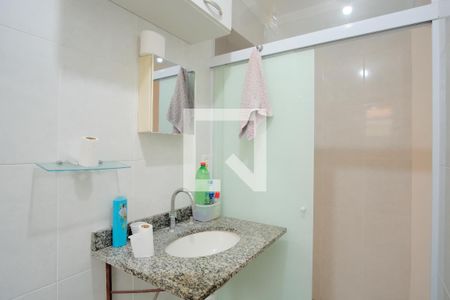 Casa à venda com 130m², 3 quartos e 2 vagasBanheiro 2
