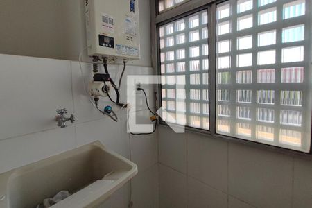 Apartamento para alugar com 65m², 2 quartos e 1 vagaÁrea de Serviço