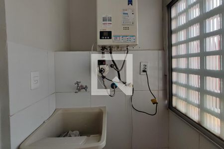 Apartamento para alugar com 65m², 2 quartos e 1 vagaÁrea de Serviço