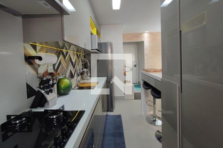 Apartamento à venda com 74m², 3 quartos e 2 vagas Apartamento à venda com 74m², 3 quartos e 2 vagasÁrea de Serviço