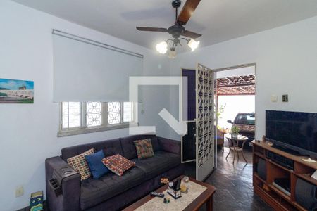 Sala de casa para alugar com 3 quartos, 115m² em Bento Ribeiro, Rio de Janeiro