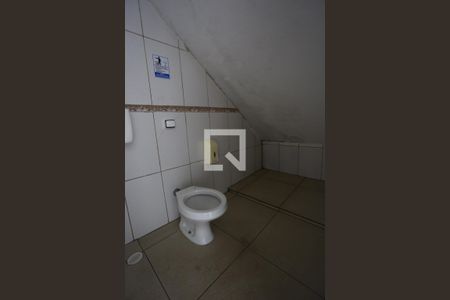 Casa à venda com 200m², 3 quartos e 2 vagasCasa 2 - Banheiro