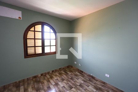 Casa à venda com 200m², 3 quartos e 2 vagasQuarto 2