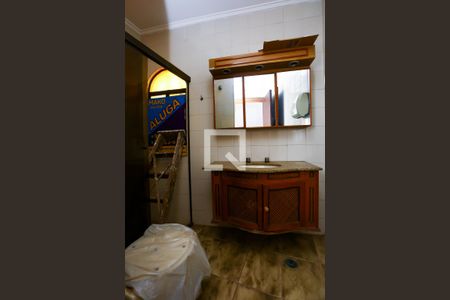 Casa à venda com 200m², 3 quartos e 2 vagasBanheiro da Suíte