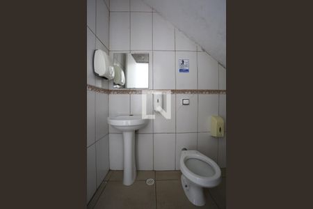 Casa à venda com 200m², 3 quartos e 2 vagasCasa 2 - Banheiro