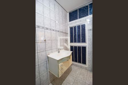 Casa para alugar com 190m², 3 quartos e 1 vagaBanheiro